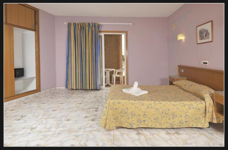 Hostal Carel El Medano  Exterior photo